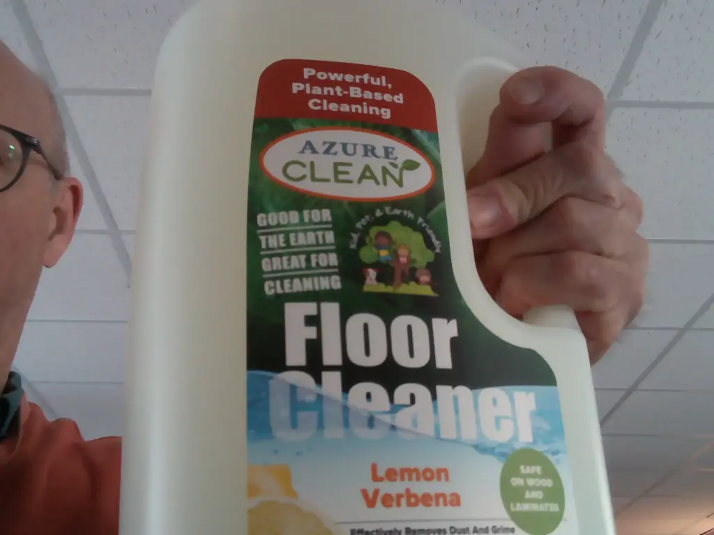 Floor cleaner lemon